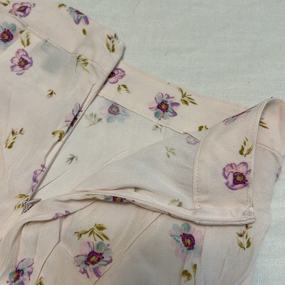 AFRM high waisted Floral pants - Picture 6 of 6